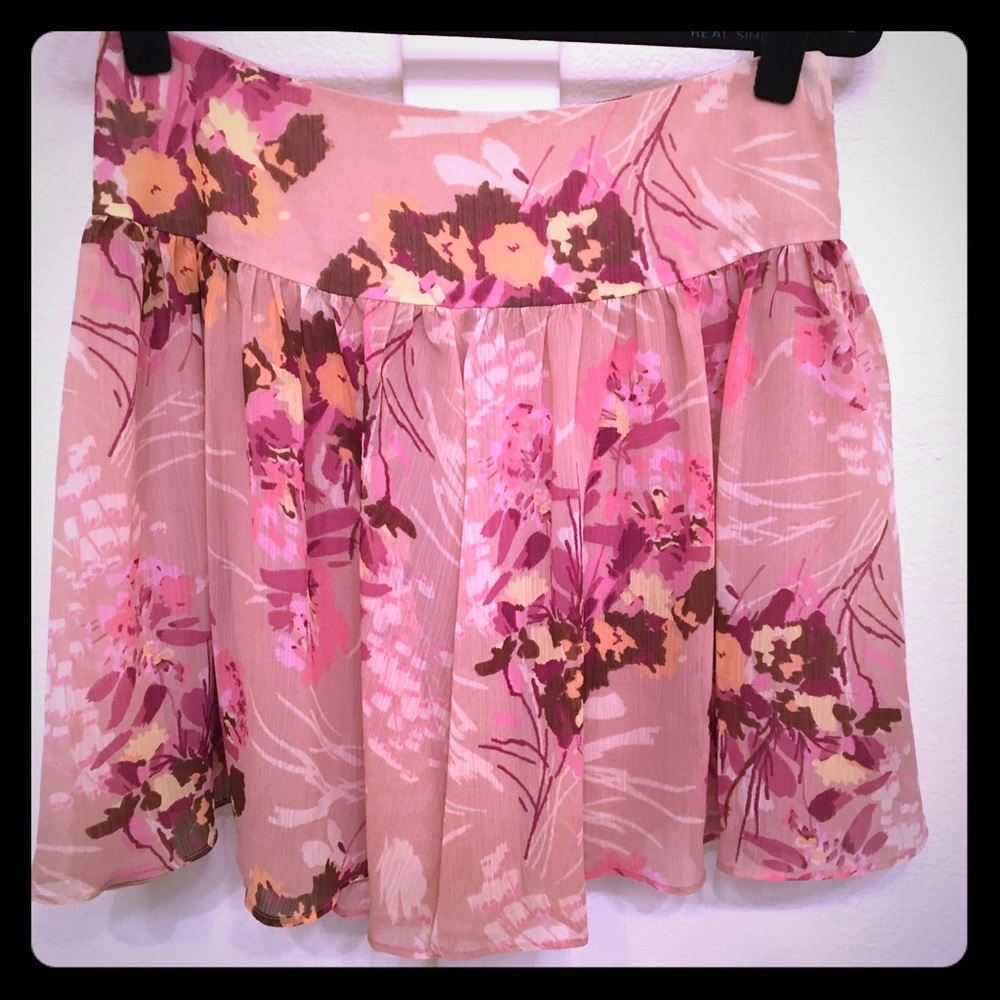 Gap floral skirt